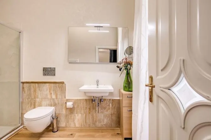 Smart Lux Centro Konukevi 3*